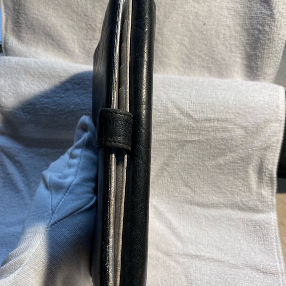 Chanel authentic vintage blk camellia long wallet - Picture 2 of 13